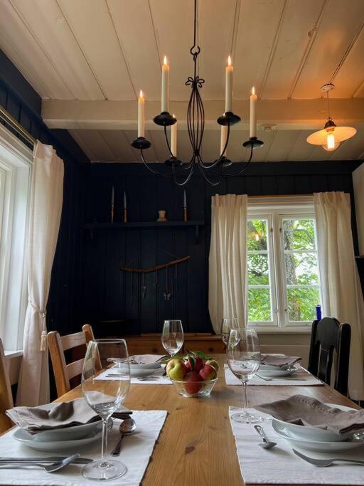 « Sofly Cottage », Le Charme Pur Noresund Exteriör bild