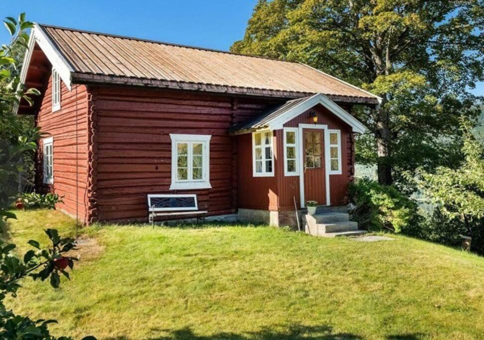 « Sofly Cottage », Le Charme Pur Noresund Exteriör bild